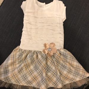 Cute Dress with Flower Detail